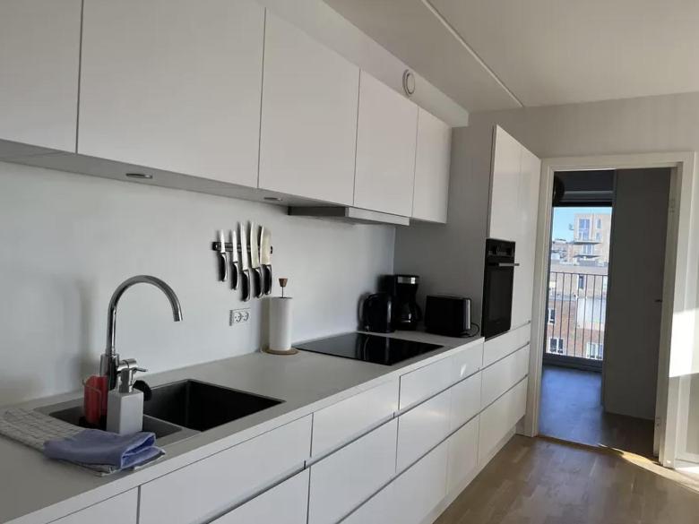 Modern Comfort In Orestad - With Balcony